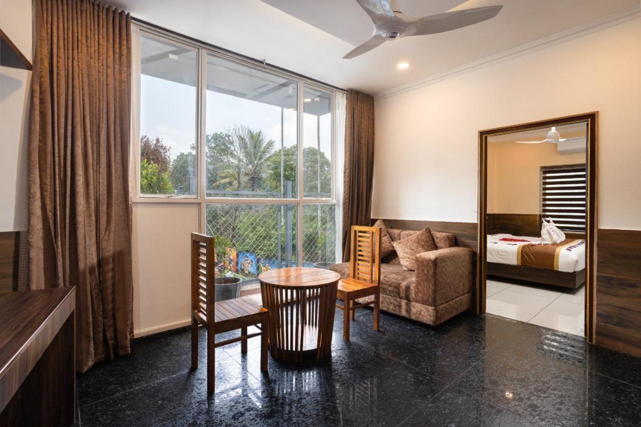 Star Emirates Luxury Resort And Spa, Munnar Anachal Exteriér fotografie
